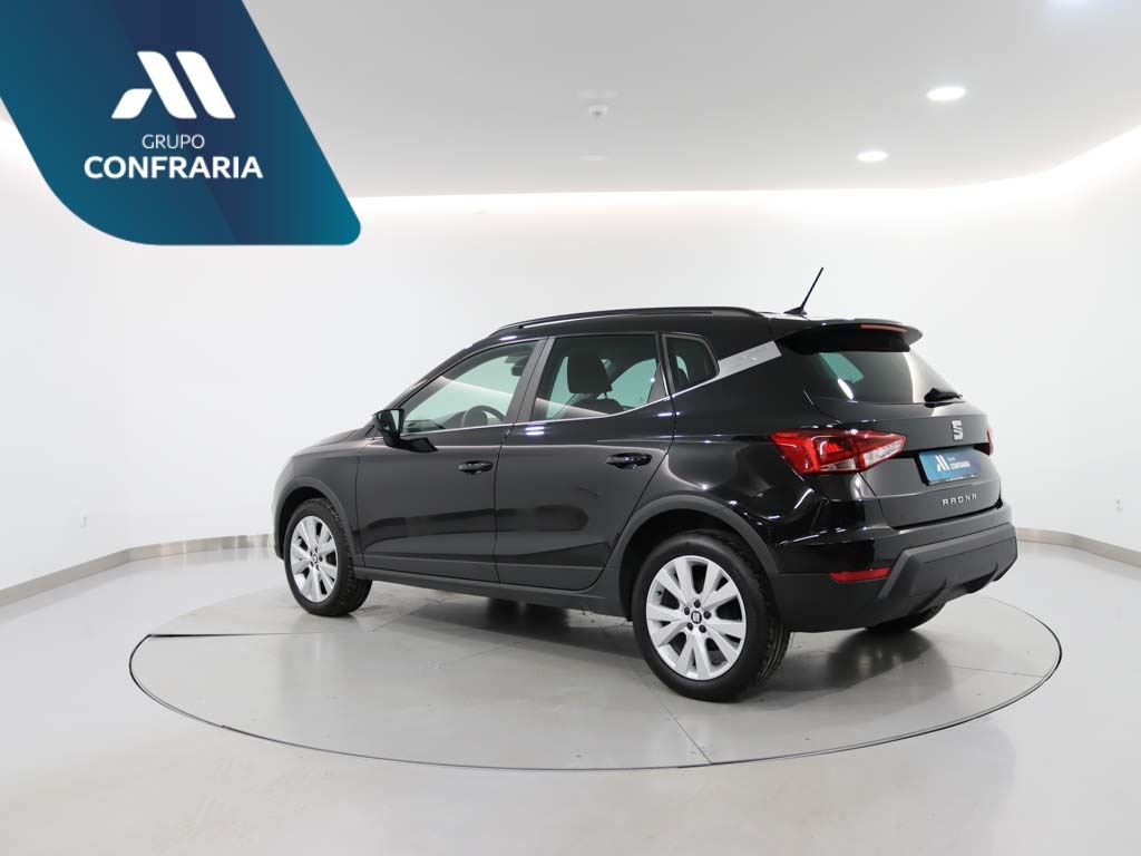 SEAT Arona 1.6 TDI STYLE full