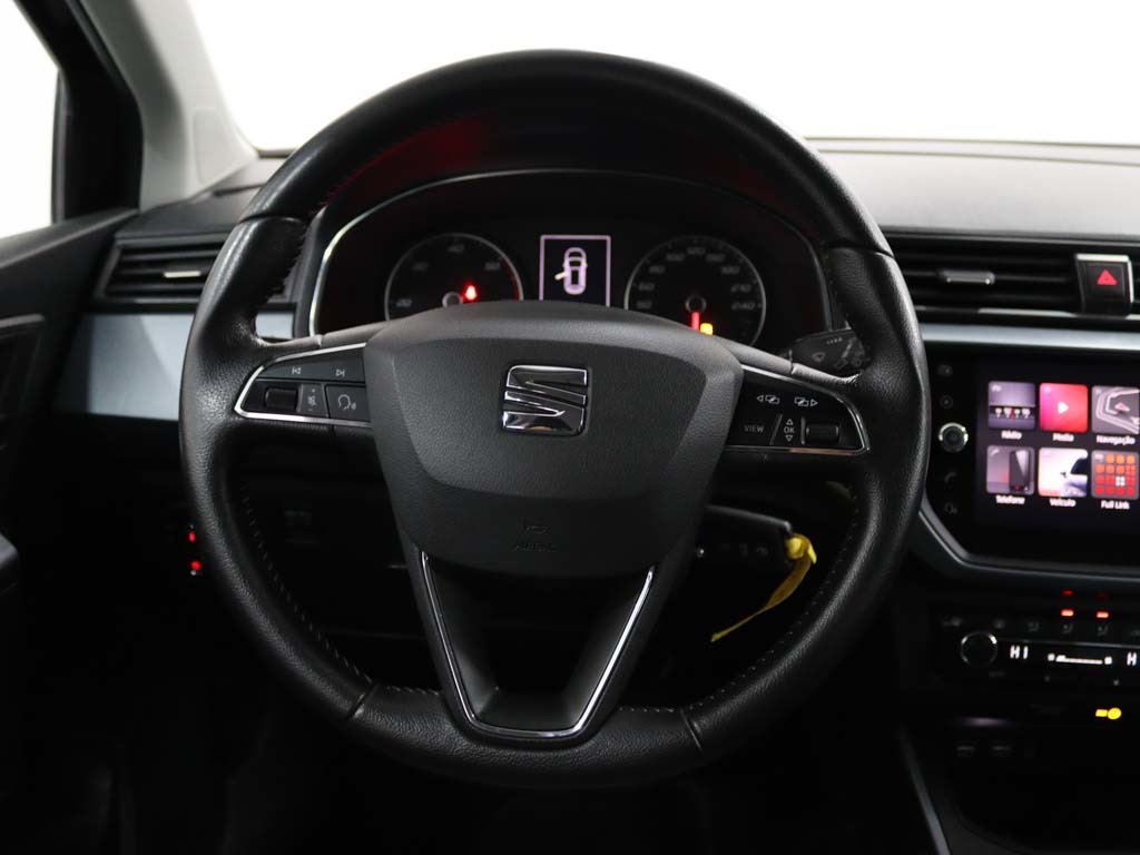 SEAT Arona 1.6 TDI STYLE full