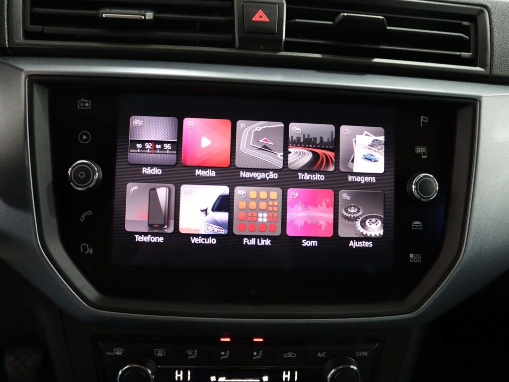 SEAT Arona 1.6 TDI STYLE full