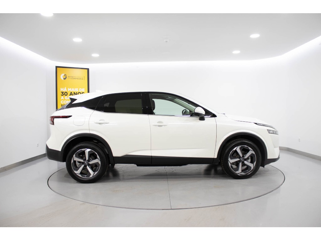 NISSAN Qashqai 1.3 DIG-T N-CONNECTA LED full