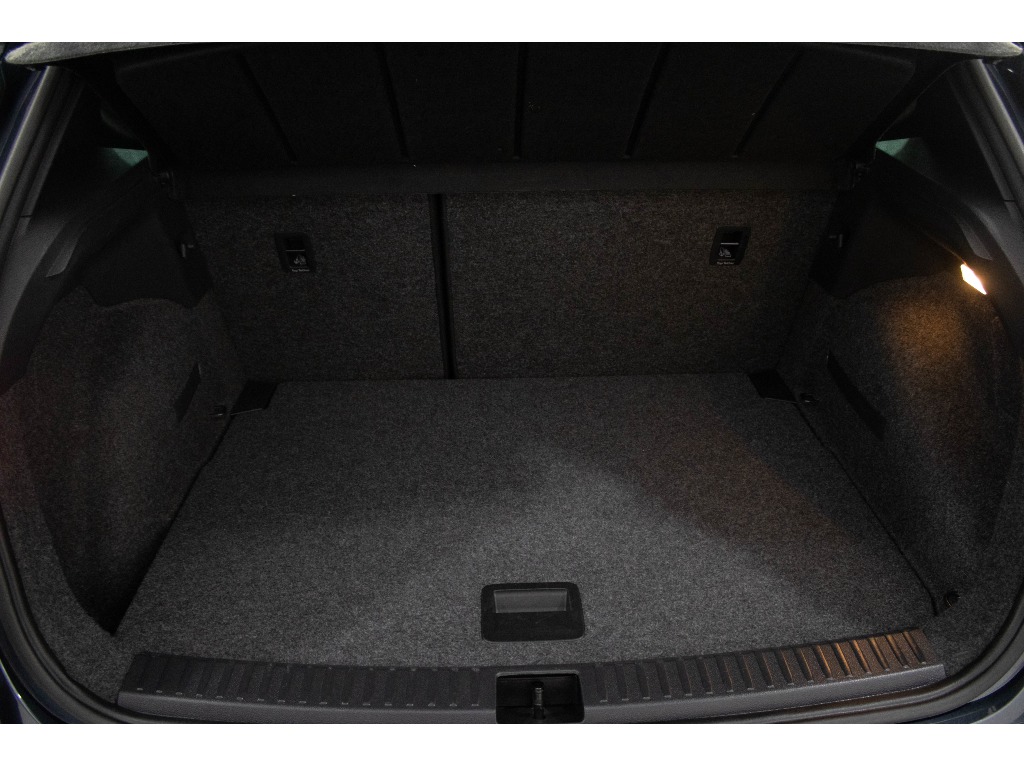 SEAT Arona 1.0 TSI FR full