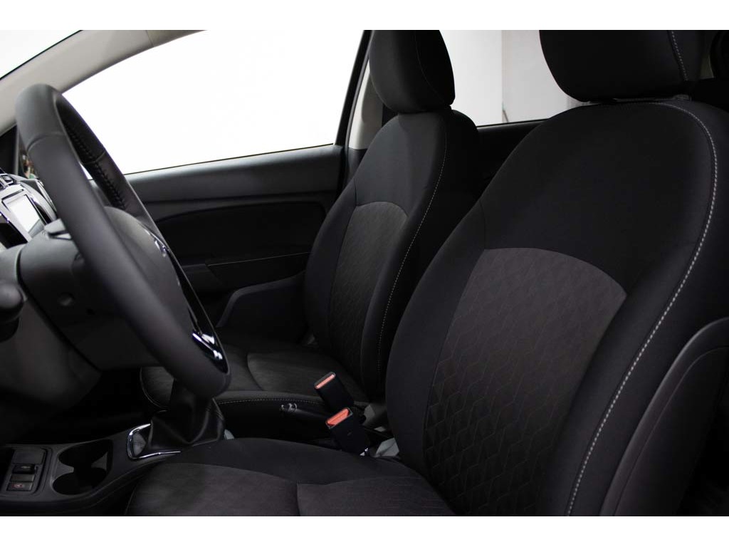 MITSUBISHI Space Star 1.2 CONNECT EDITION full