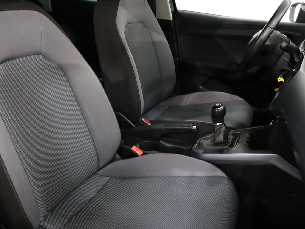 SEAT Arona 1.6 TDI STYLE full