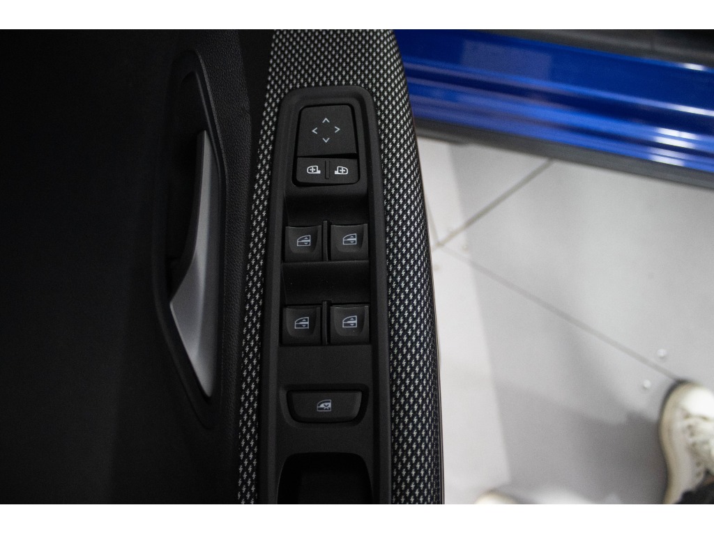 DACIA Sandero Stepway 1.0 TCE EXPRESSION full