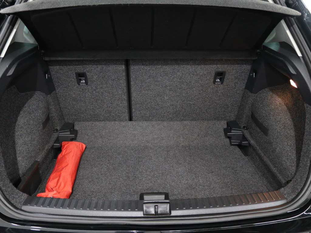 SEAT Arona 1.6 TDI STYLE full