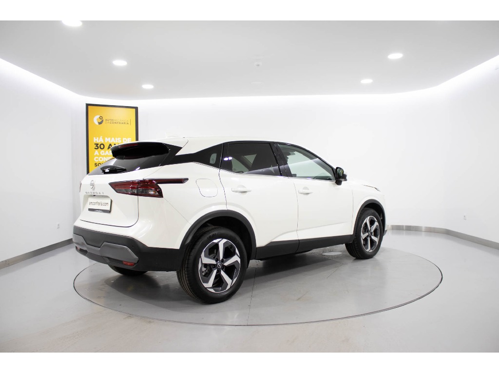 NISSAN Qashqai 1.3 DIG-T N-CONNECTA LED full