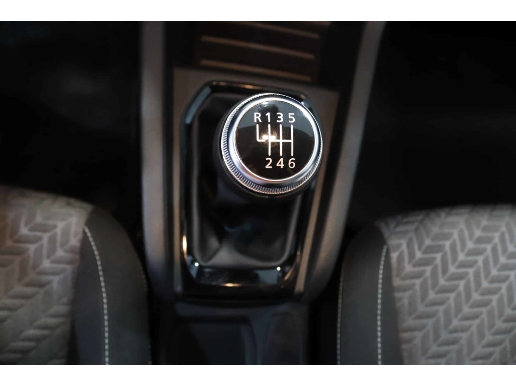 RENAULT Clio V 1.0 TCE EVOLUTION full