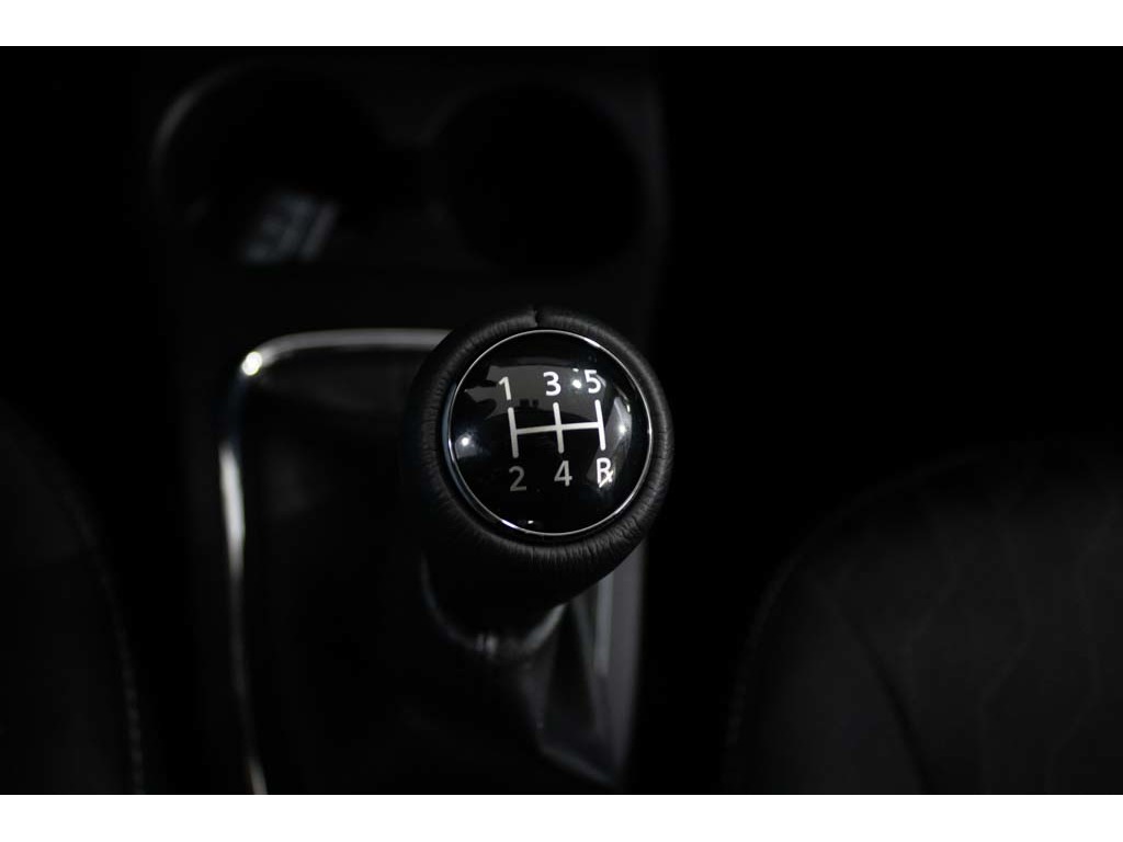 MITSUBISHI Space Star 1.2 CONNECT EDITION full