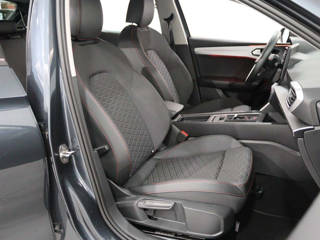 SEAT Leon 1.4 E-HYBRID FR DSG full