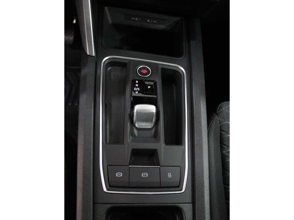 SEAT Leon 1.4 E-HYBRID FR DSG full