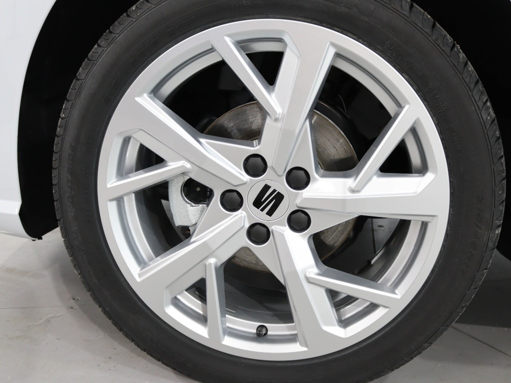 SEAT IBIZA 1.0 TSI STYLE full