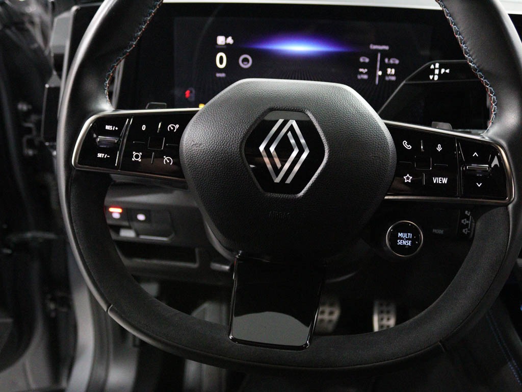 RENAULT Austral 1.3 MILD HYBRID TECHNO ESPRIT ALPINE AUTO full