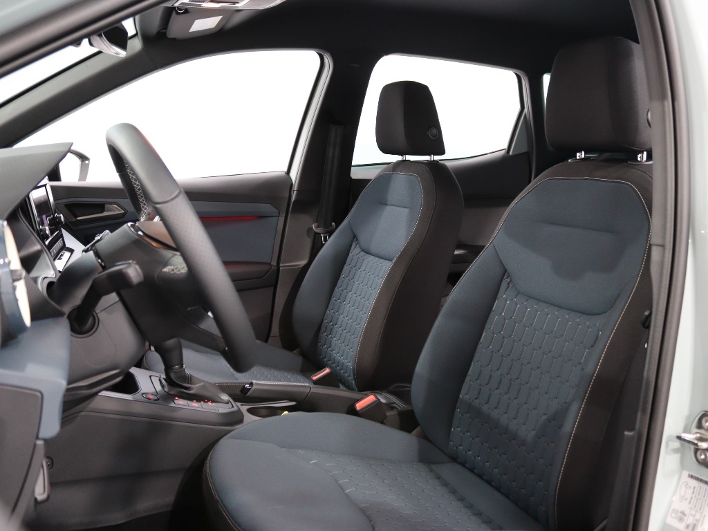 SEAT ARONA 1.0 TSI STYLE DSG full