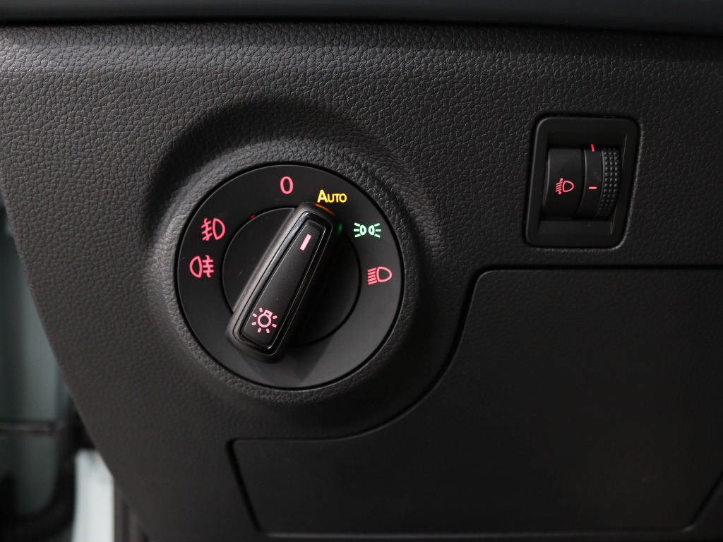 SEAT ARONA 1.0 TSI STYLE DSG full