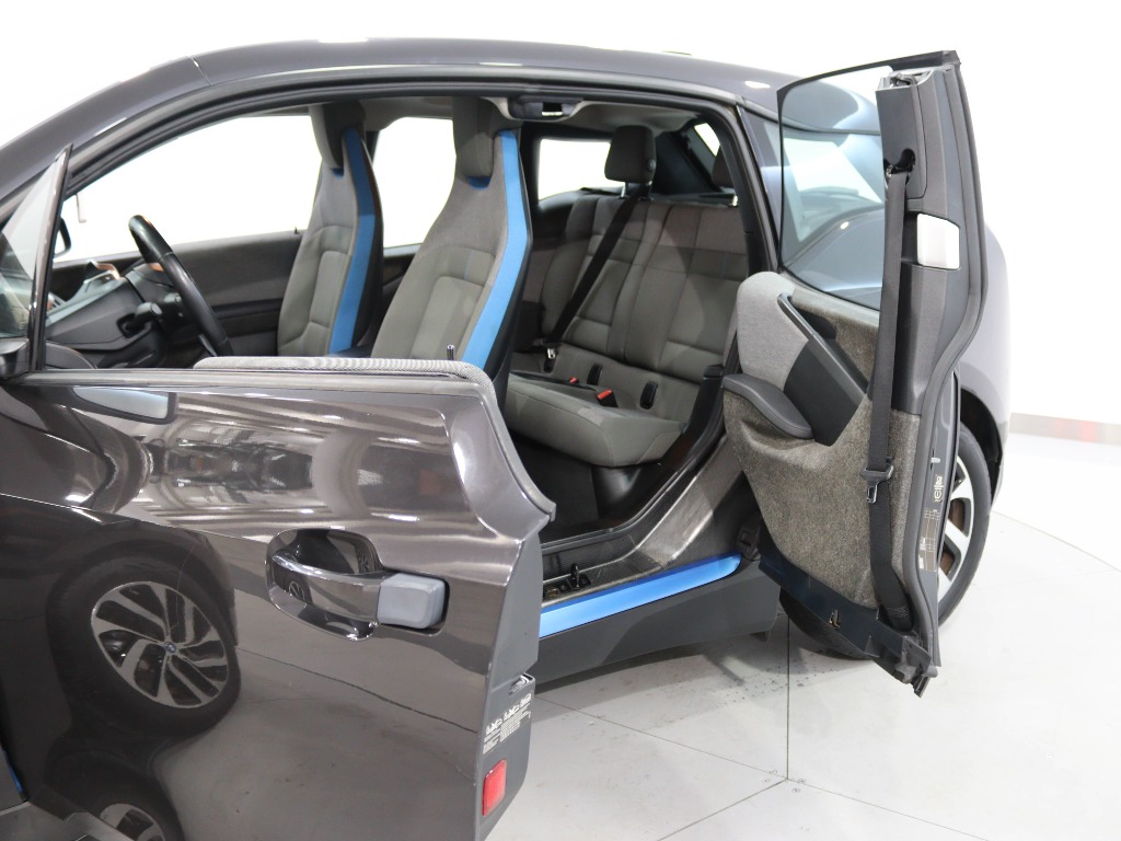 BMW i3 full