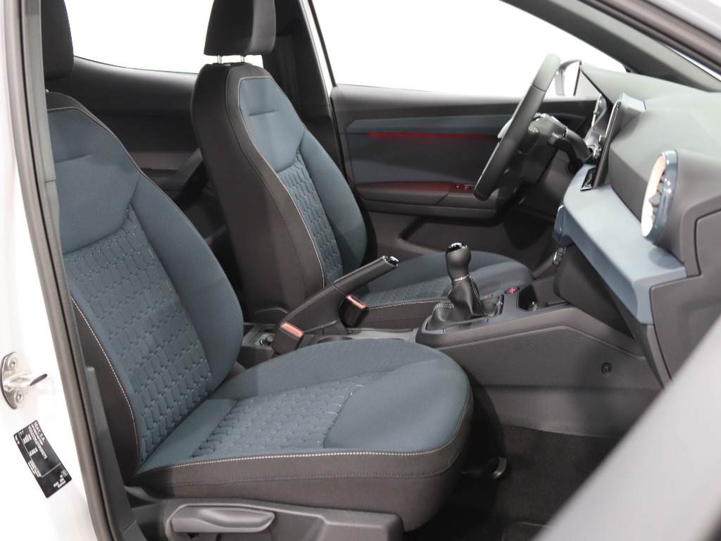 SEAT IBIZA 1.0 TSI STYLE full