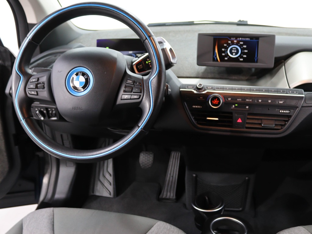 BMW i3 full