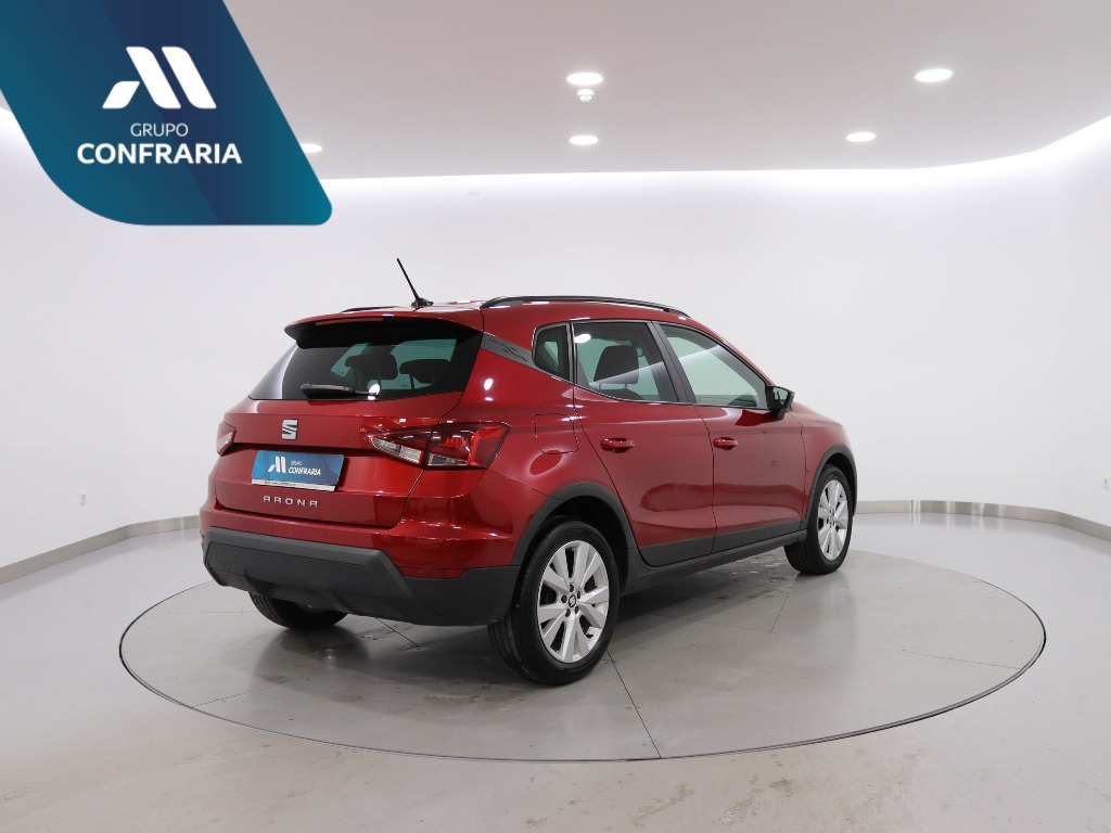 SEAT Arona 1.6 TDI STYLE DSG full