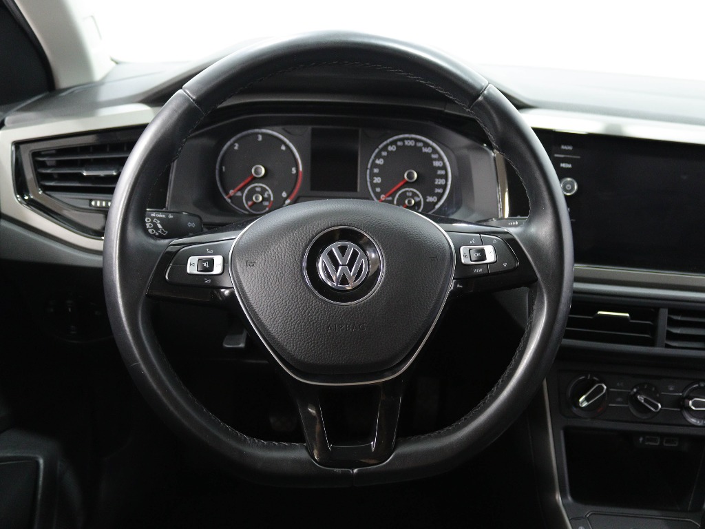 VOLKSWAGEN Polo 1.6 TDI CONFORTLINE full