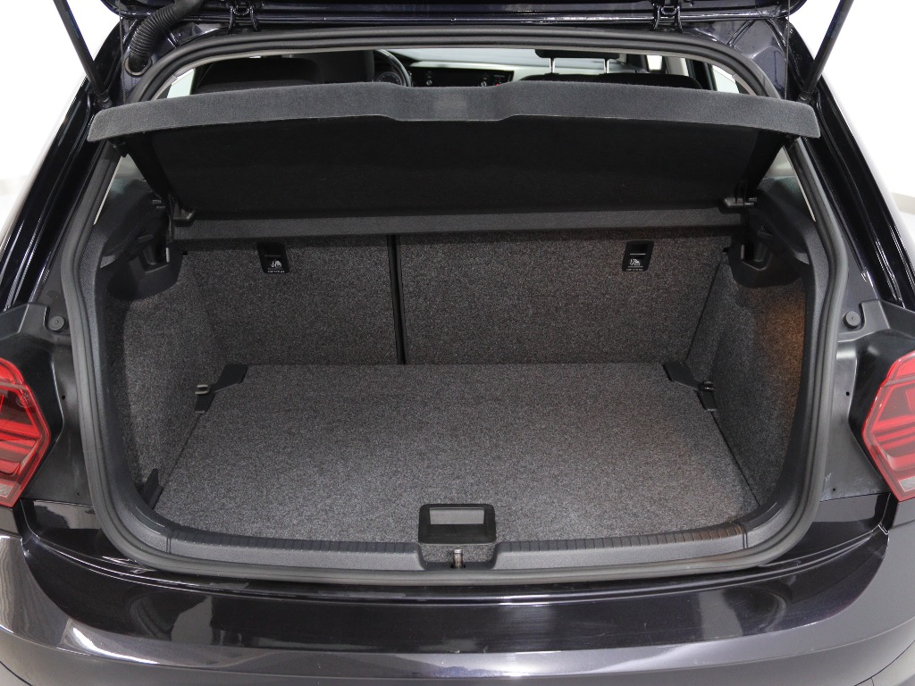 VOLKSWAGEN Polo 1.6 TDI CONFORTLINE full