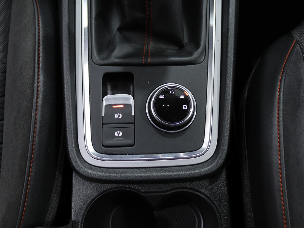 SEAT Ateca 2.0 TDI FR full