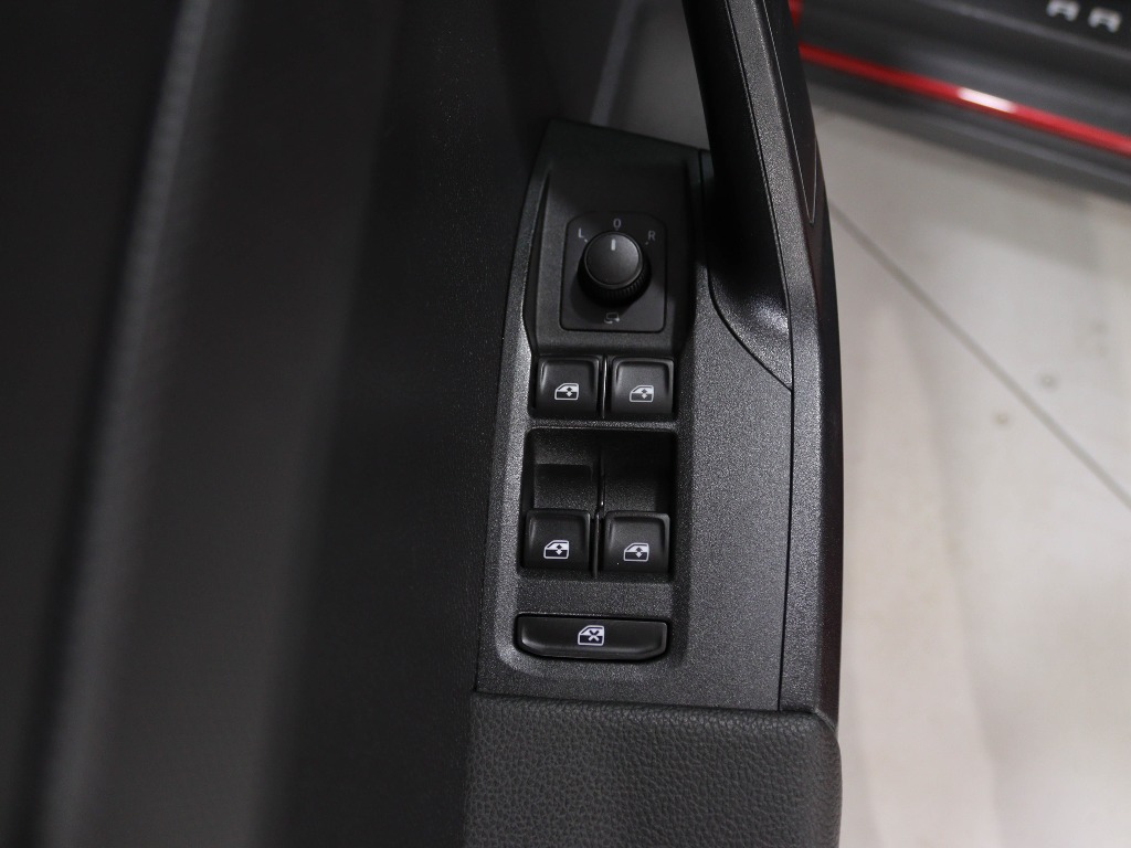 SEAT Arona 1.6 TDI STYLE DSG full