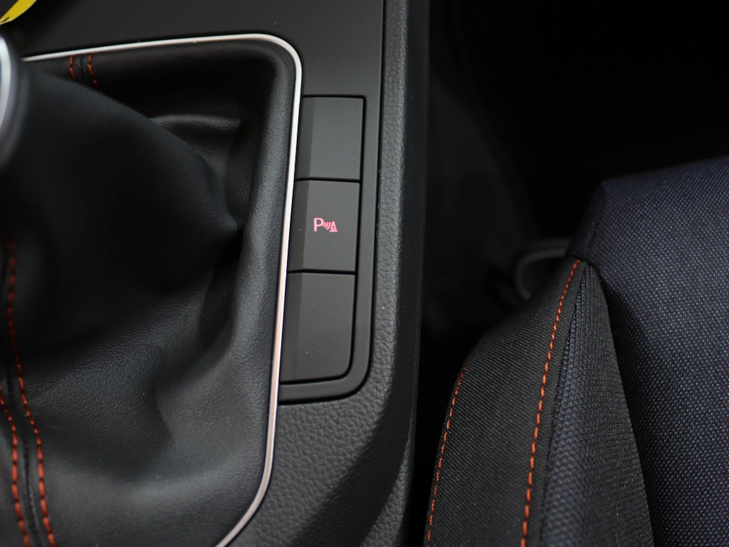 SEAT IBIZA 1.0 TSI FR full