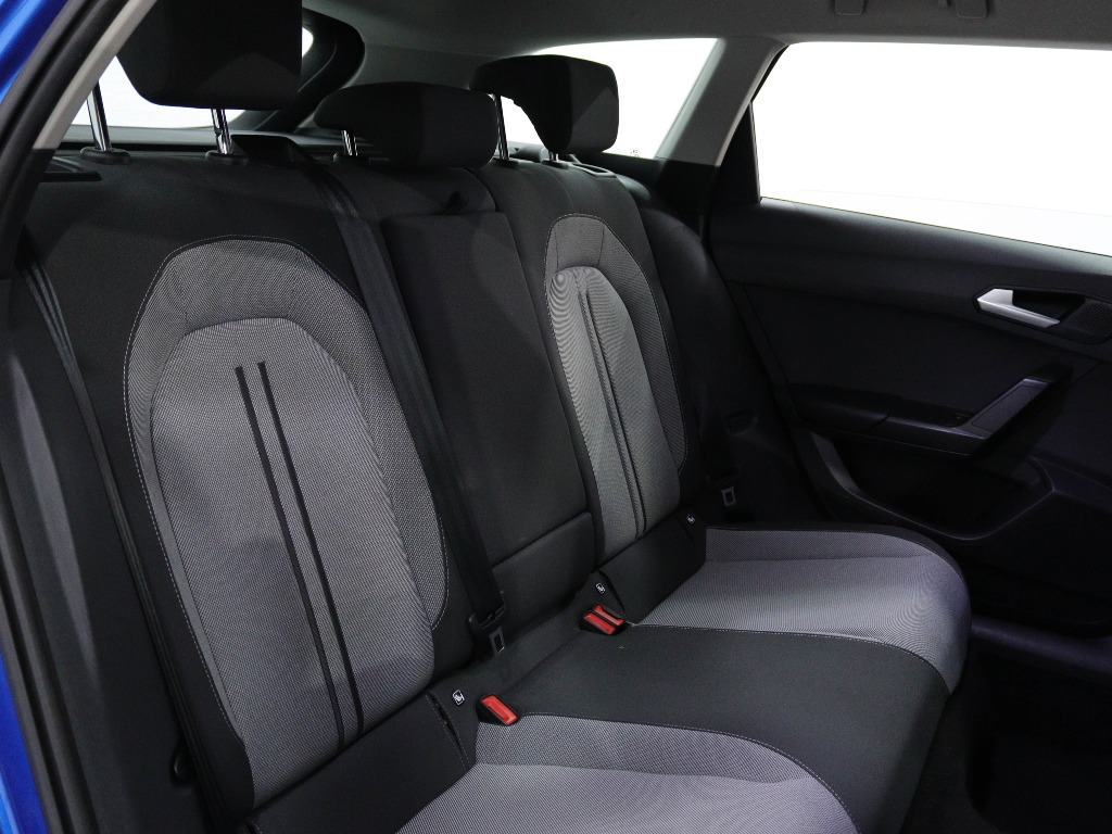 SEAT Leon Sportstourer 1.0 TSI STYLE full