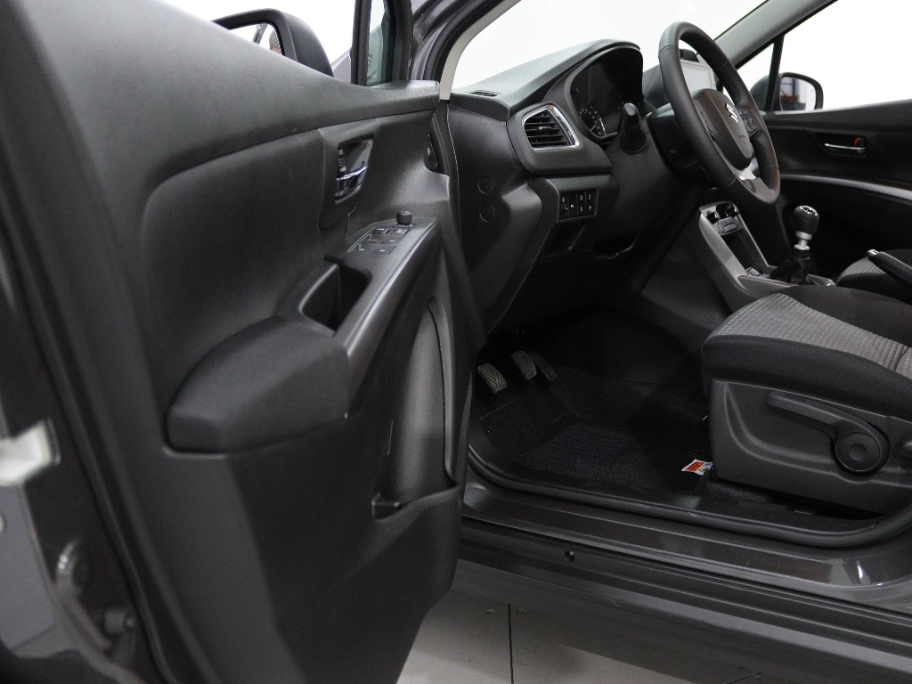 SUZUKI S-CROSS 1.4T S2 MILD HYBRID full