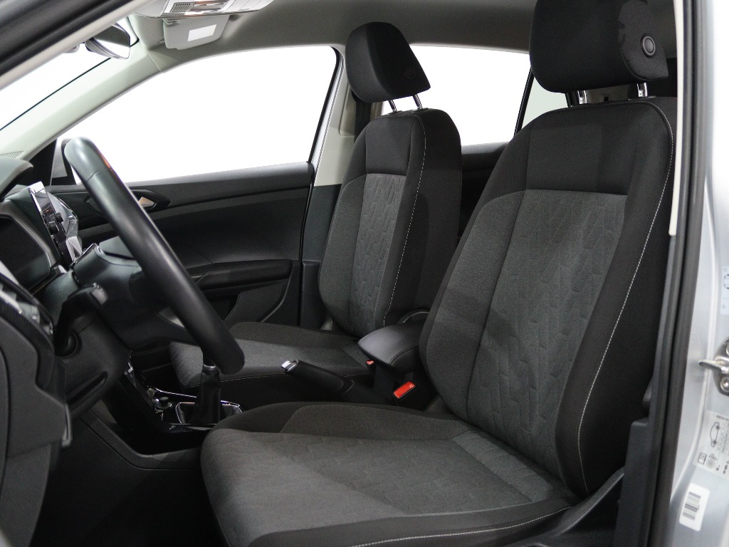VOLKSWAGEN T-Cross 1.0 TSI URBAN full