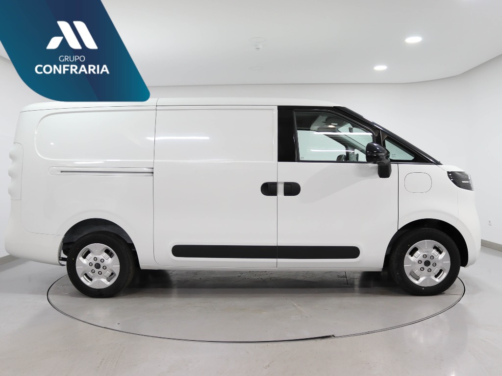 MAXUS EDELIVER 5 64 KWH L1H1 full