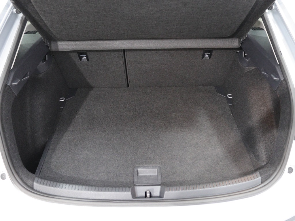 VOLKSWAGEN Taigo 1.0 TSI URBAN full
