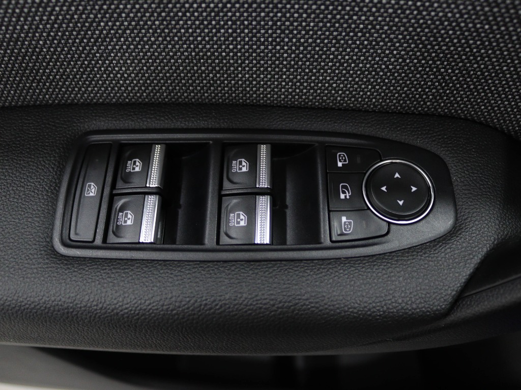 RENAULT CAPTUR 1.0 TCE TECHNO full