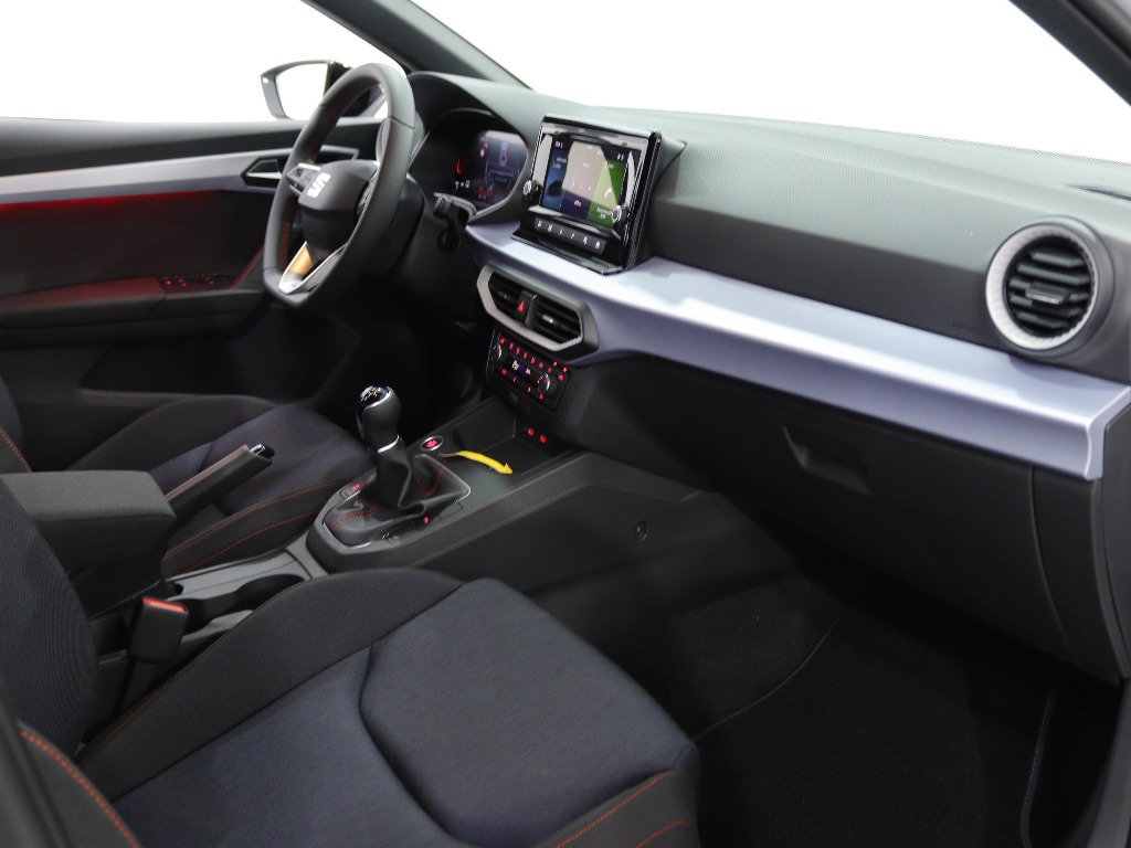 SEAT IBIZA 1.0 TSI FR full
