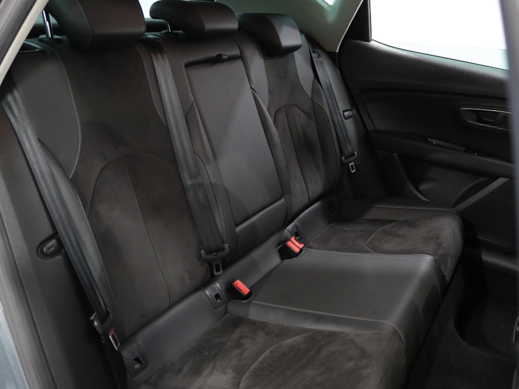 SEAT Leon 1.6 TDI STYLE S/S full