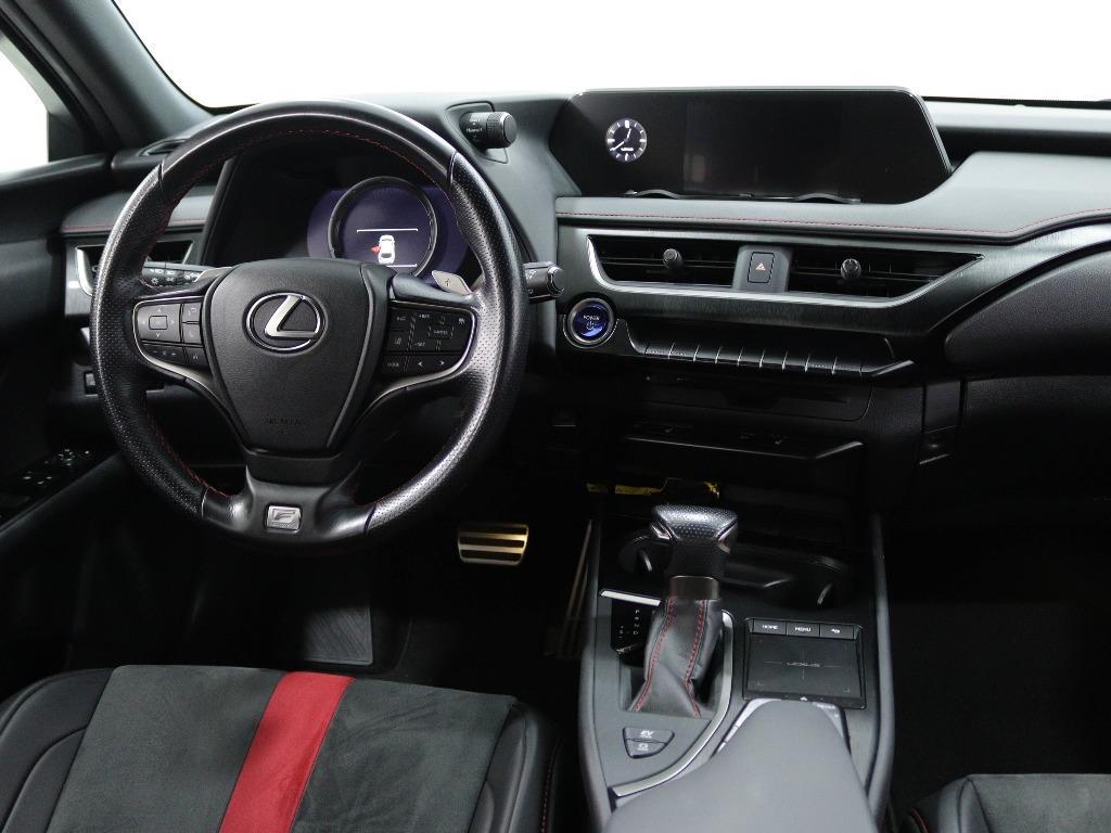 LEXUS UX 250H F SPORT full