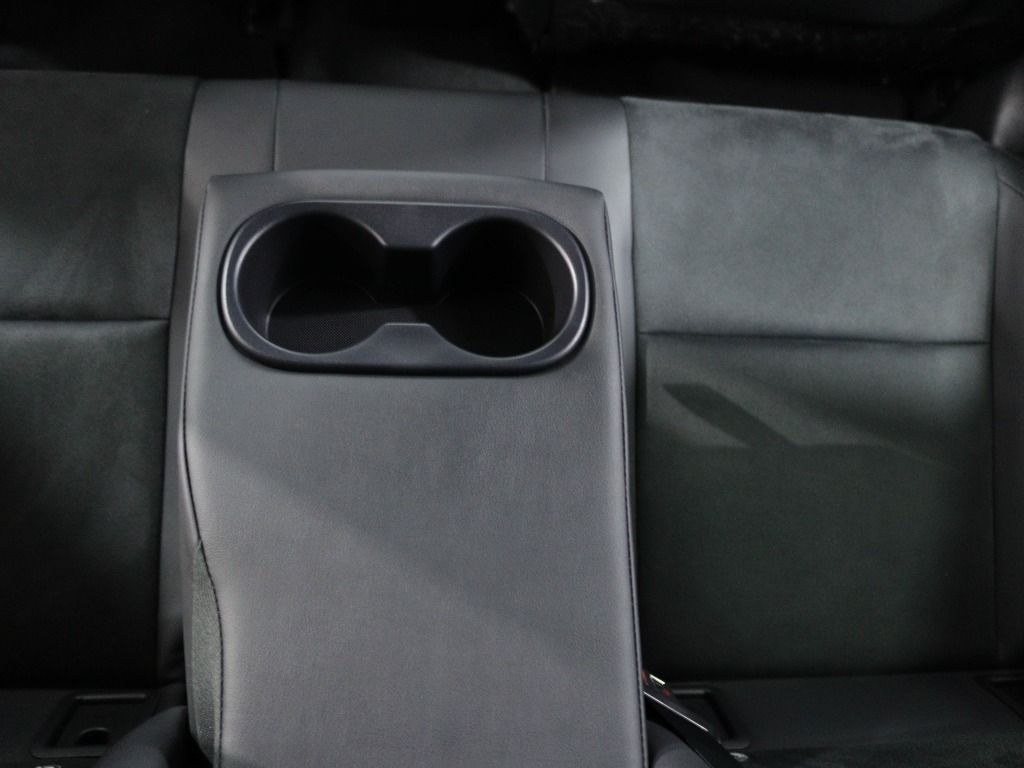 LEXUS UX 250H F SPORT full
